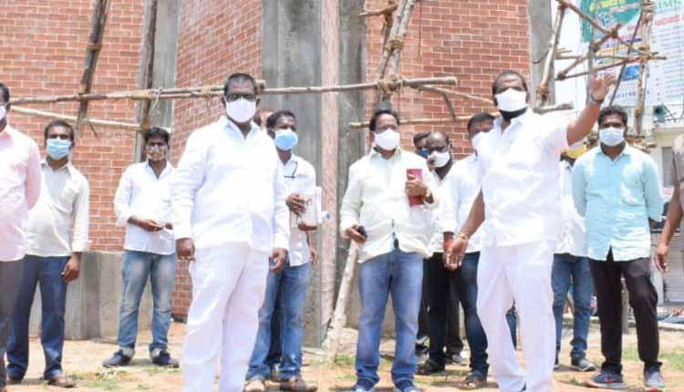 ఓర్వలేకనే సీఎంపై విమర్శలు