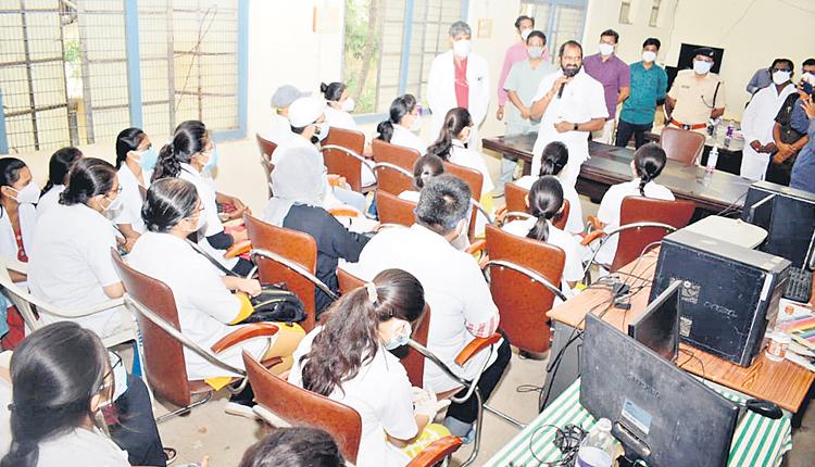 సేవలతోనే గుర్తింపు