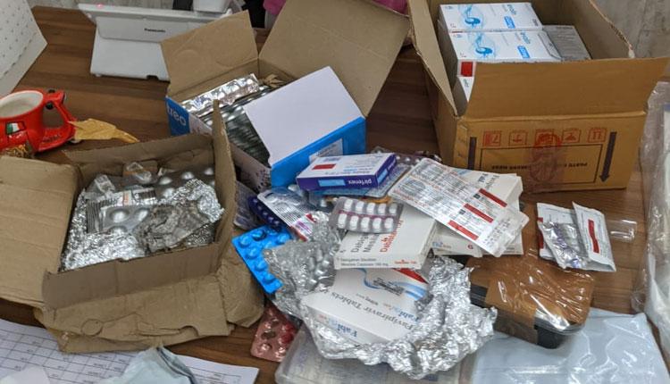 మందులు మిగిలితే మాకివ్వండి!