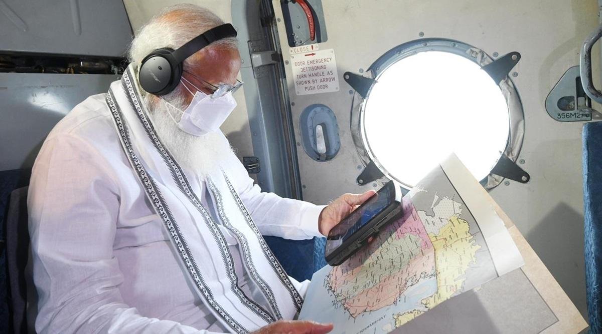 తౌక్టే బీభ‌త్సం.. గుజ‌రాత్‌లో ప్ర‌ధాని మోదీ ఏరియ‌ల్ స‌ర్వే