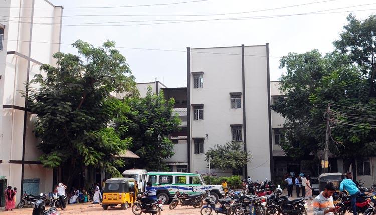 మానుకోటకు మెడికల్‌ కళాశాల