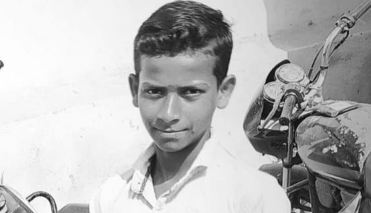 పిడుగుపాటుకు ఇద్దరు మృతి