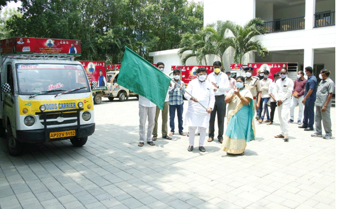కరోనా బాధితులకు అండగా ఉంటాం