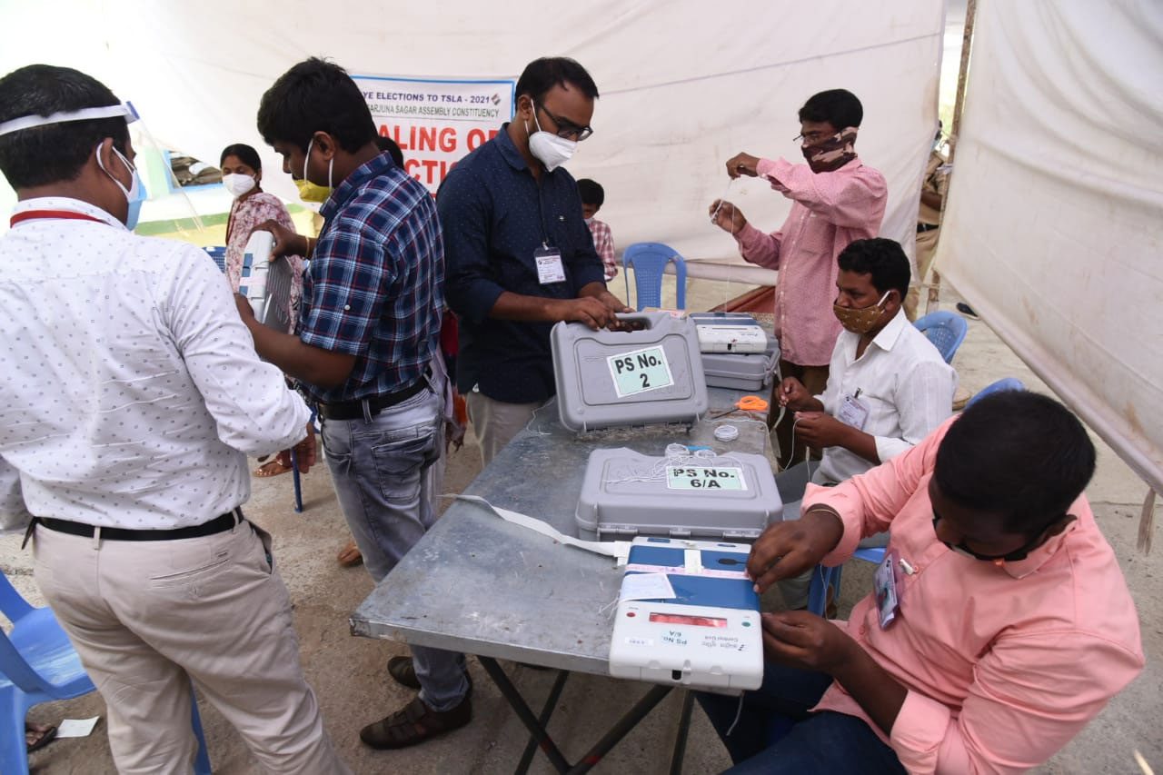 సాగ‌ర్‌లో ఓట్ల లెక్కింపు