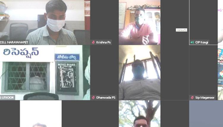 పోలీస్‌ వ్యవస్థపై నమ్మకం కలిగించాలి