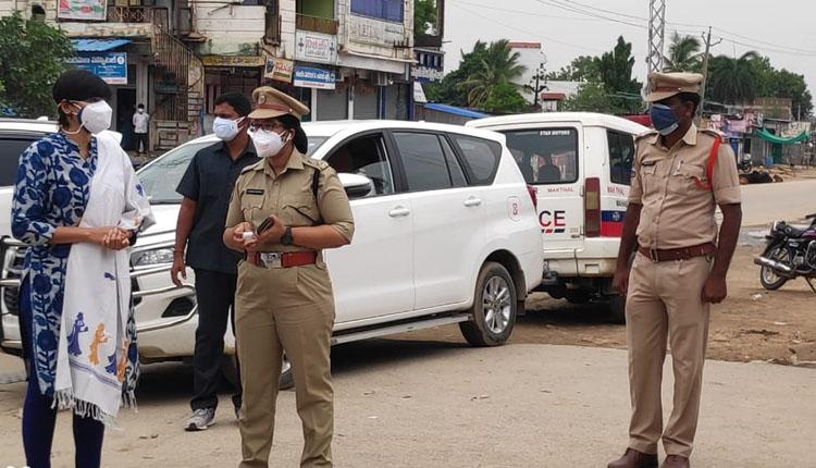 కఠినంగా వ్యవహరించాలి