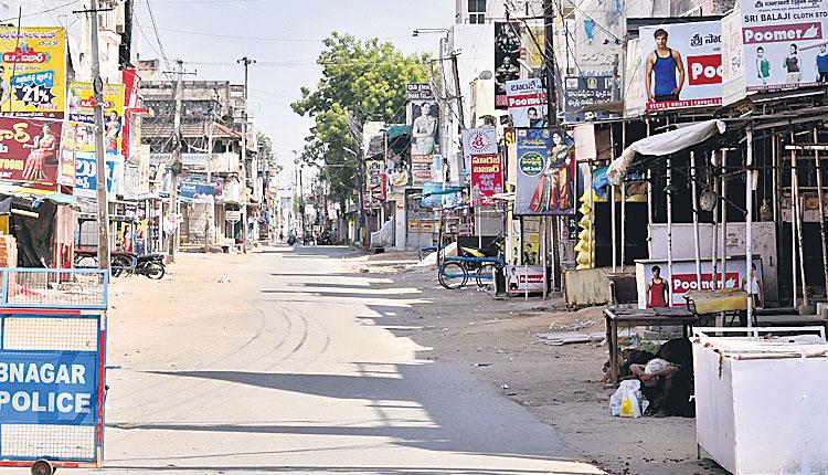 మూడోరోజూ స్వచ్ఛందంగా..