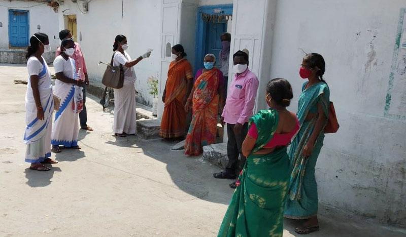 ఇంటింటి సర్వే సఫలం