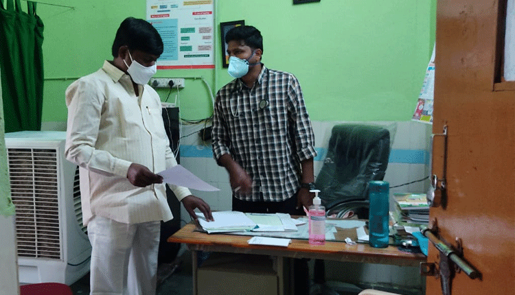 నెక్కొండ పీహెచ్‌సీని సందర్శించిన ఎమ్మెల్యే పెద్ది