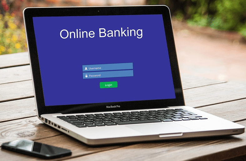 ఆన్‌లైన్ బ్యాంకింగ్లో ఈ జాగ్రత్తలు తప్పనిసరి..!