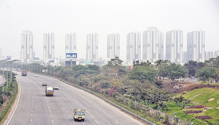 చదరపు అడుగు ధర.. మన వద్దే చవక..