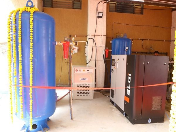 ఆక్సిజ‌న్ కాన్సంట్రేట‌ర్ల బ్లాక్ మార్కెట్ రాకెట్ ర‌ట్టు