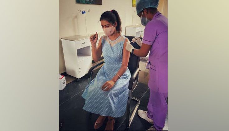 భ‌యం వీడి..వాక్సిన్ వేయించుకున్న పాయ‌ల్‌