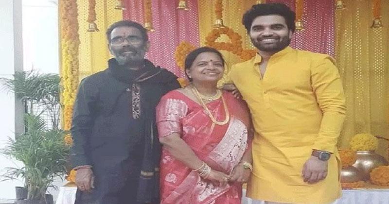 తండ్రితో అనుబంధాన్ని షేర్ చేసుకుంటూ పోస్ట్ పెట్టిన యాంక‌ర్ ప్ర‌దీప్