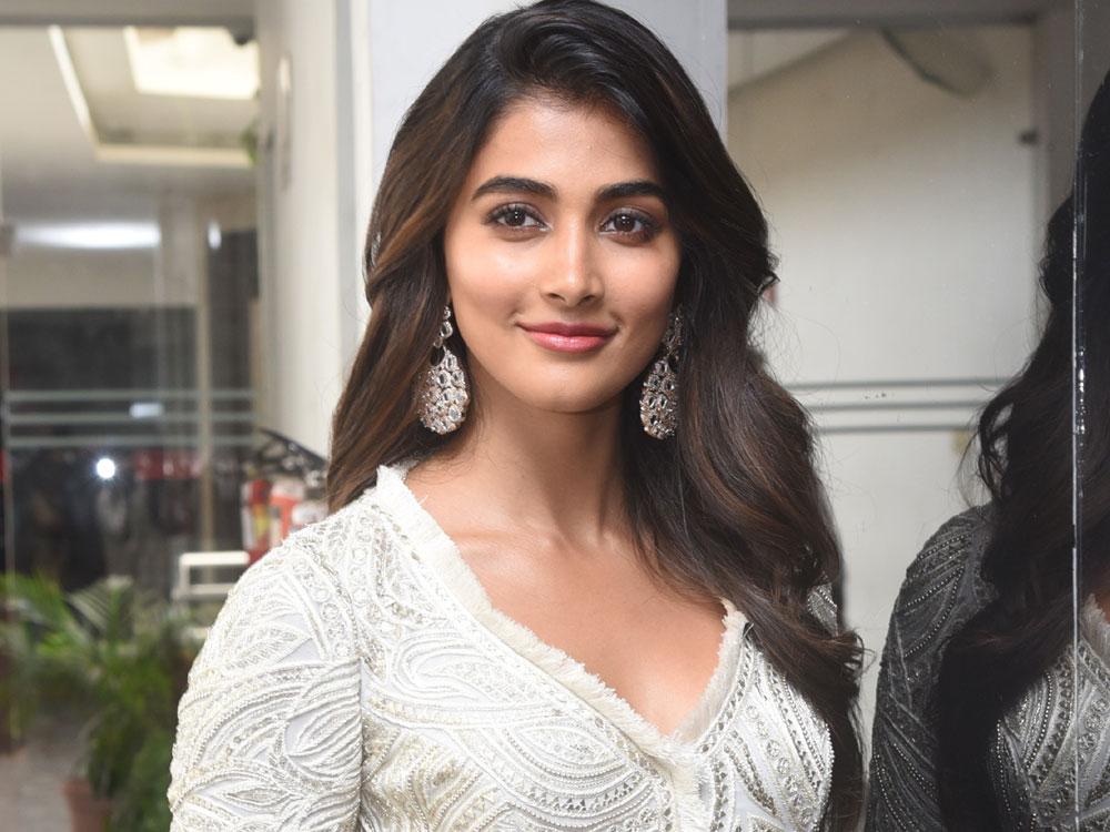 కామెడీ చాలా కష్టం