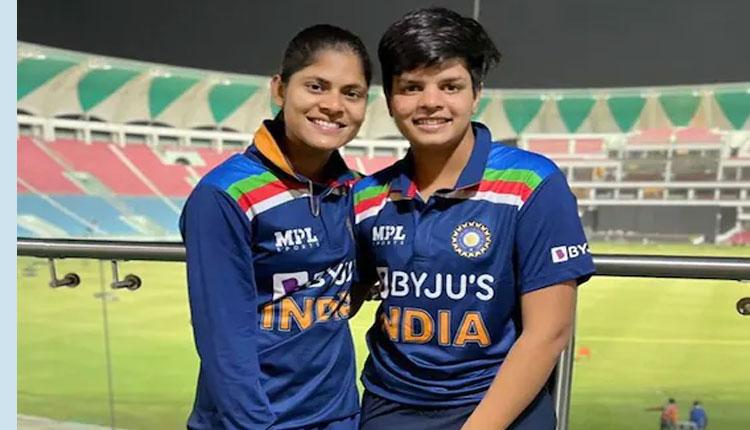 బిగ్‌బాష్‌లో షెఫాలీ, రాధ