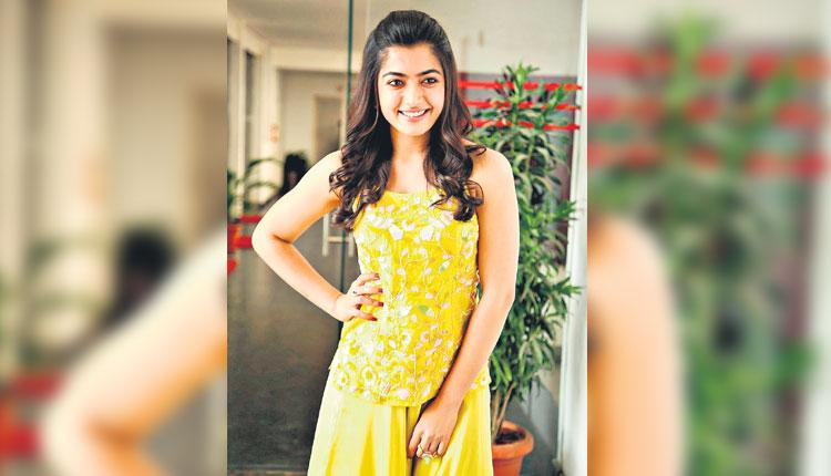 అంకితభావంతో పనిచేస్తున్నా!