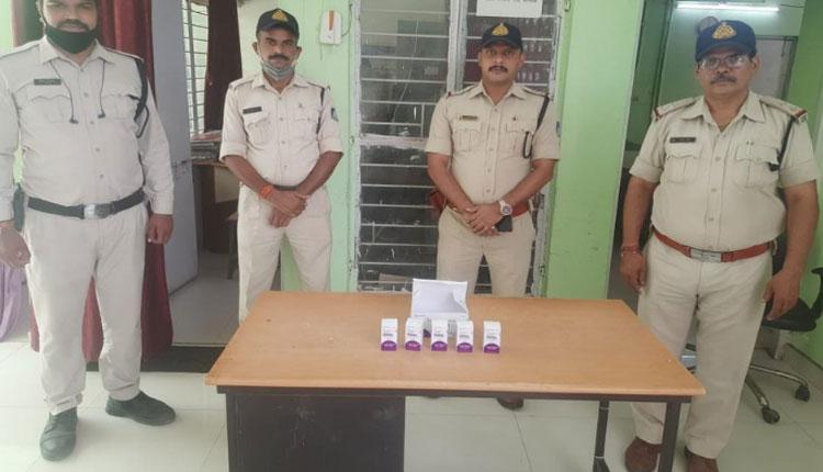 రెమ్‌డెసివిర్‌ను బ్లాక్ మార్కెట్‌లో అమ్ముతున్న ముగ్గురు అరెస్ట్‌