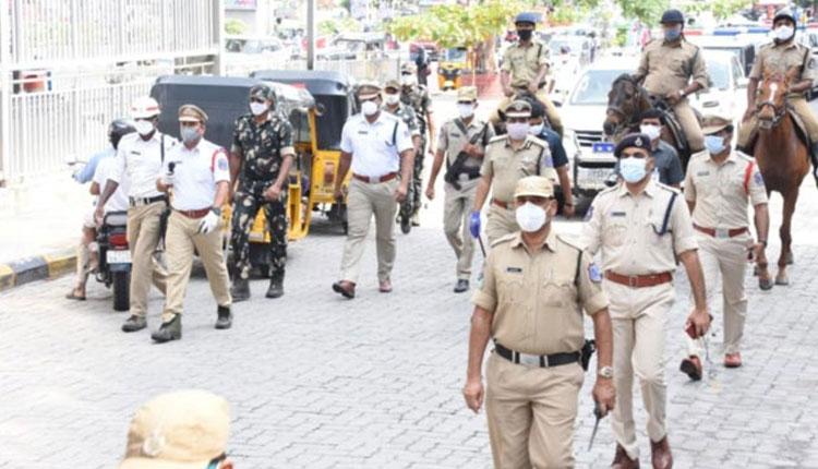 లాక్‌డౌన్ స‌డ‌లింపు వేళ‌లో కొవిడ్ నిబంధ‌న‌లు పాటించాలి : రాచ‌కొండ సీపీ