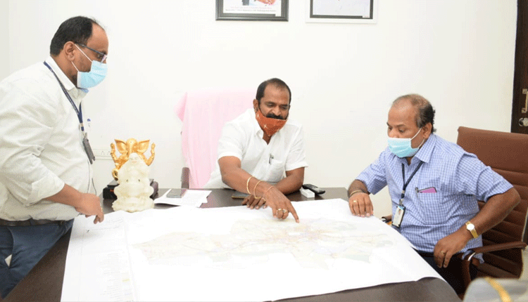 పాలమూరును మోడల్‌ సిటీగా తీర్చిదిద్దుతాం