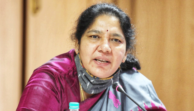 బంజారా, ఆదివాసీ భవనాలను ప్రారంభానికి సిద్ధం చేయండి