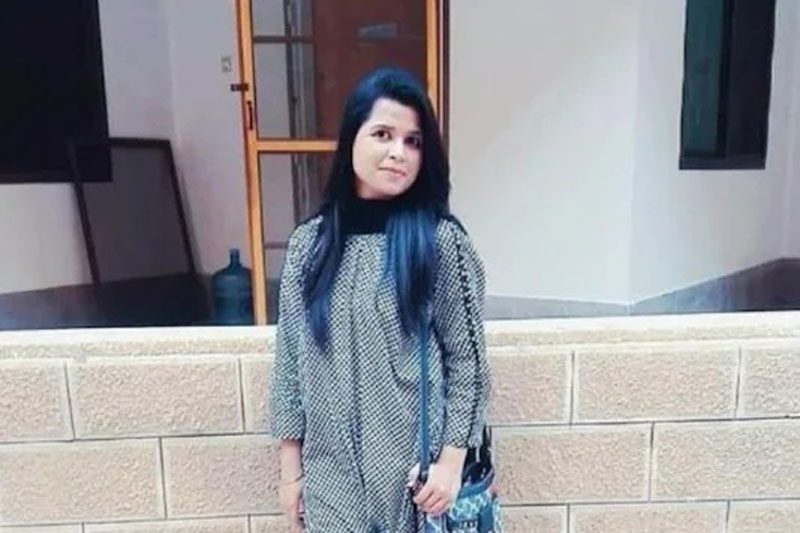 పాకిస్థాన్‌లో తొలి హిందూ మహిళా కలెక్టర్‌!