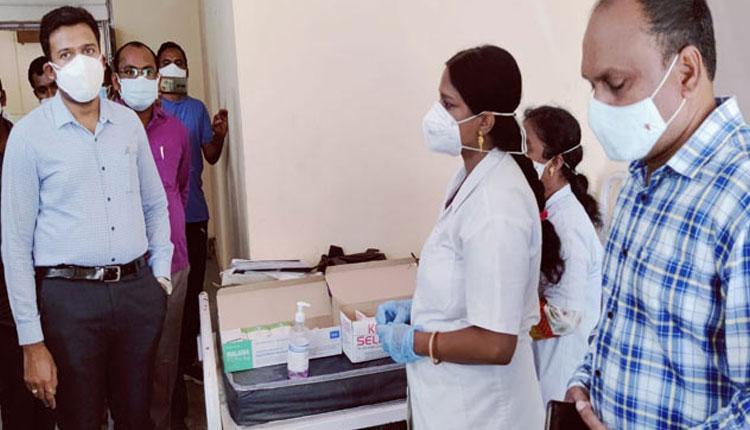 అన‌ధికార కొవిడ్ చికిత్స‌.. సంగారెడ్డిలో ఆరు క్లినిక్‌ల మూసివేత‌