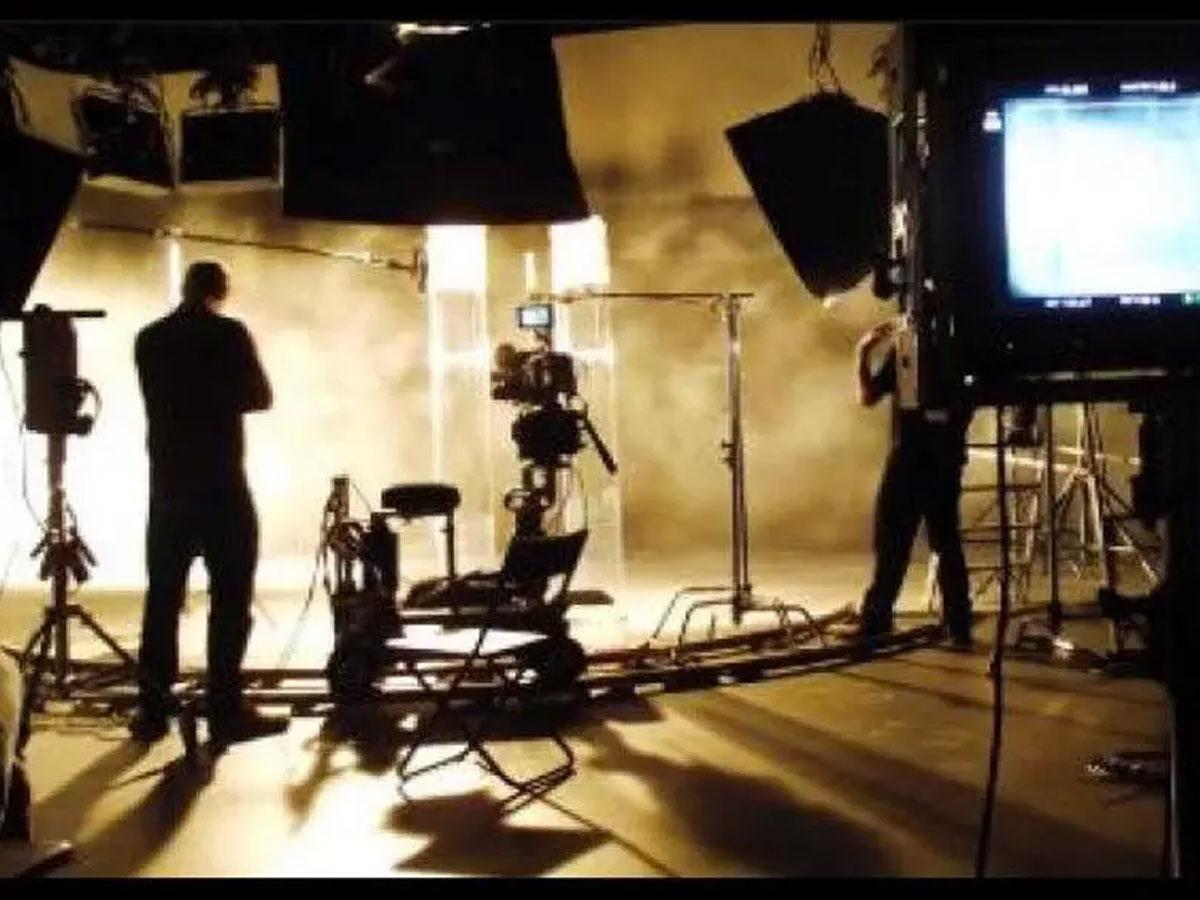 లాక్ డౌన్ ఎఫెక్ట్ : మళ్లీ ఆగిన‌ సీరియల్ షూటింగ్స్‌