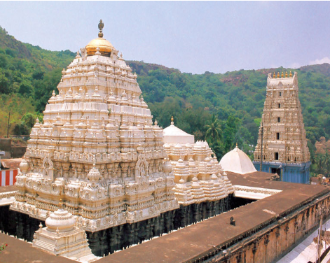 సింహాచలం ఆలయంలో దర్శనాలు రద్దు…