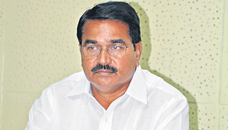 ధాన్యం కొంటున్న ఏకైక రాష్ట్రం తెలంగాణ :మంత్రి నిరంజన్‌రెడ్డి