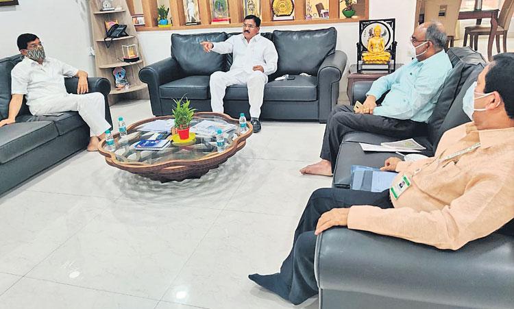 ప్యాక్స్‌ ఉద్యోగులకు కొత్త హెచ్‌ఆర్‌ పాలసీ!