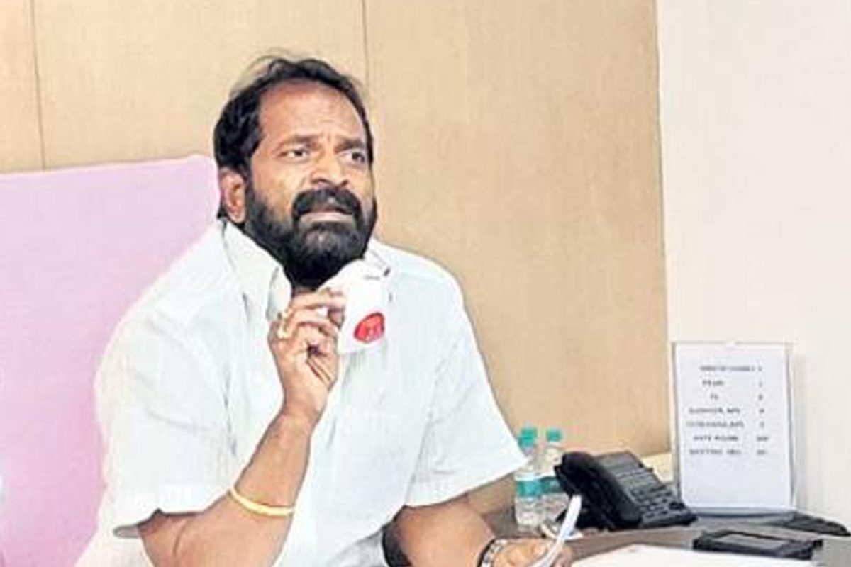 పోలీసుల కఠిన ఆంక్షలు ప్రజల కోసమే : మంత్రి శ్రీనివాస్‌ గౌడ్‌