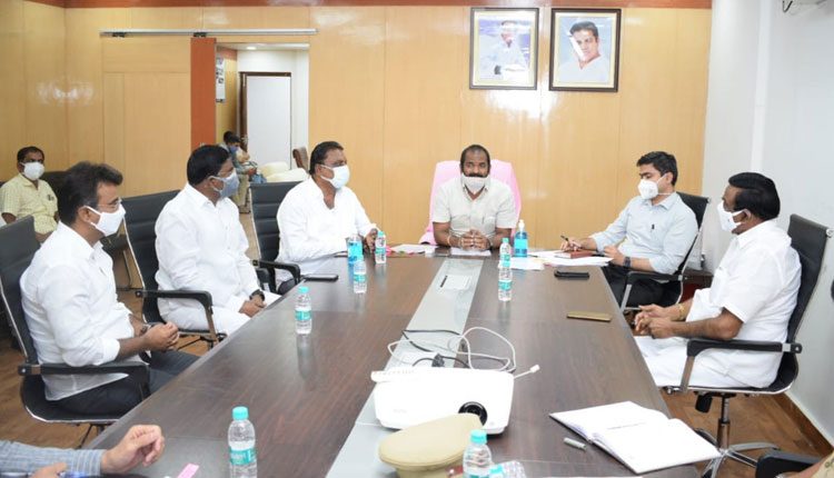 రైతు బీమా మాదిరిగా గీత కార్మికుల‌కు త‌క్ష‌ణ స‌హాయం : మంత్రి శ్రీ‌నివాస్‌గౌడ్‌