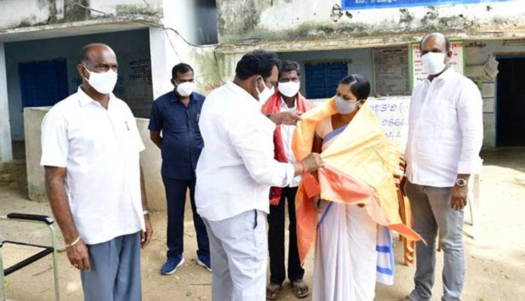 కొవిడ్‌పై పోరాటంలో దమ్మయపేట ఆద‌ర్శం : ఎమ్మెల్యే సుంకే రవిశంకర్