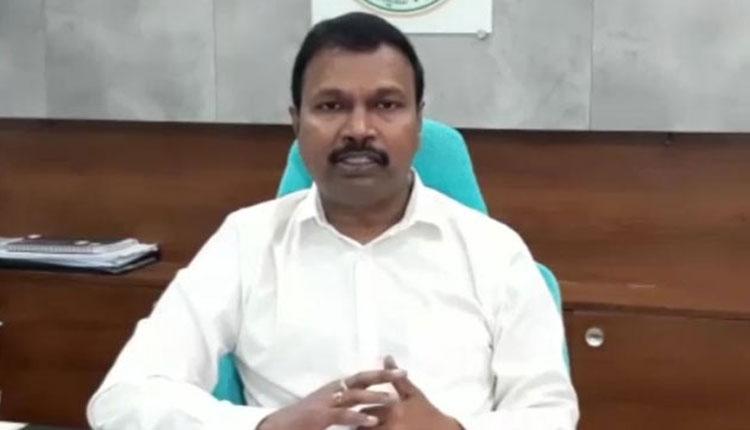 అధిక ఫీజు వ‌సూలు.. 64 ఆస్ప‌త్రుల‌కు ప్ర‌భుత్వం నోటీసులు