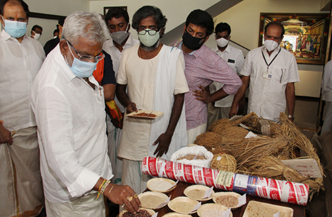 నేటి నుంచి ప్ర‌కృతి వ్య‌వ‌సాయ ఉత్ప‌త్తుల‌తో శ్రీ‌వారికి నైవేద్యం
