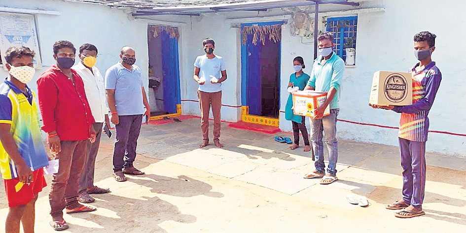 కరోనా బాధితులకు అండగా..