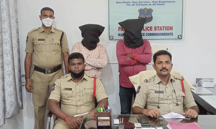 అర్హతలు లేకుండా కరోనా టెస్ట్‌లు చేస్తే కఠిన చర్యలు