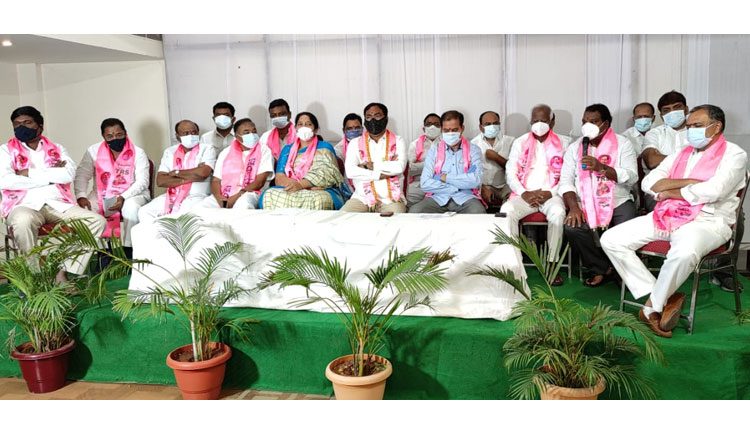 ఇచ్చిన మాట నిలబెట్టుకుంటాం : మంత్రులు