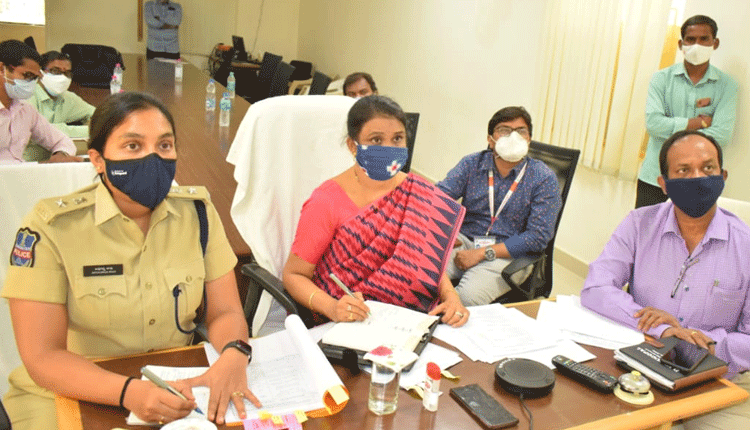 కొవిడ్ వార్డులను ఎప్పటికప్పుడు శుభ్ర పరచాలి