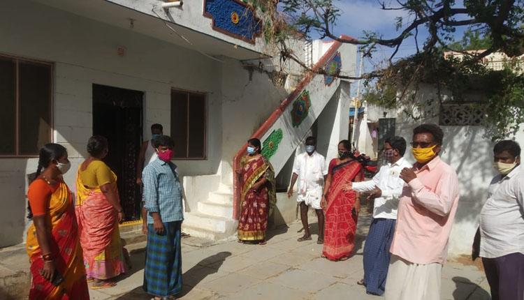 కొవిడ్‌ నిబంధనలు పాటించాలి