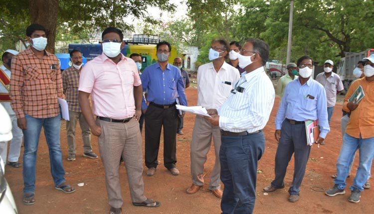 ప్రమాణ స్వీకారానికి ఏర్పాట్లు