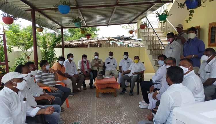 ధైర్యంతో కరోనాను జయించాలి