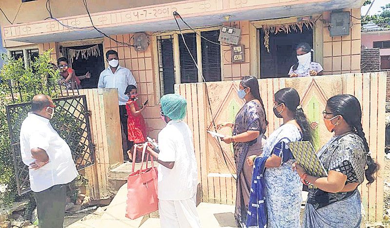 నర్సుల సేవలకు సెల్యూట్‌