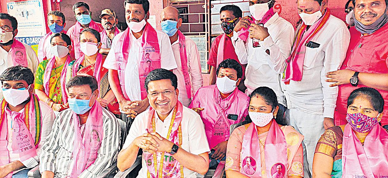 నోరు జారితే ఊరుకోం