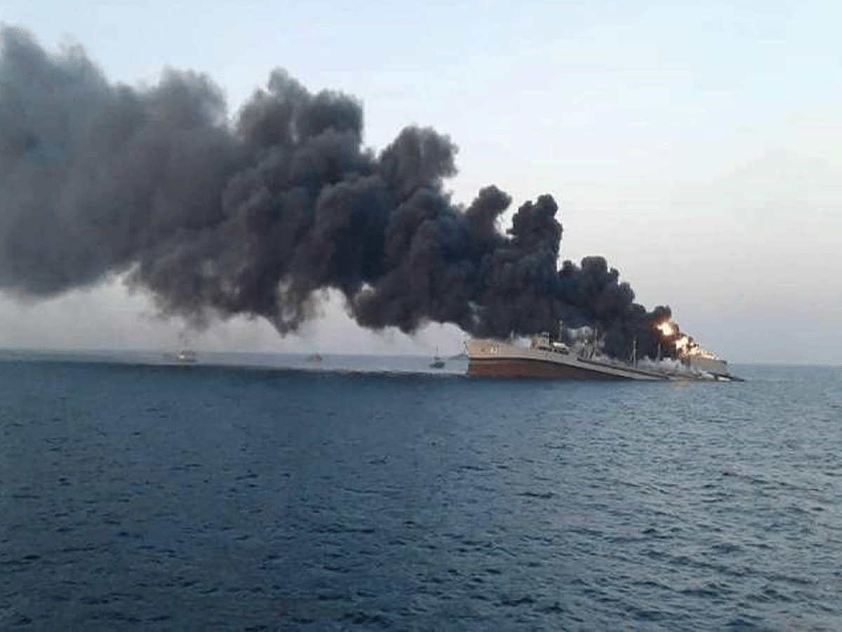 ఓమ‌న్ గ‌ల్ఫ్‌లో మునిగిపోయిన ఇరాన్ యుద్ధ నౌక‌
