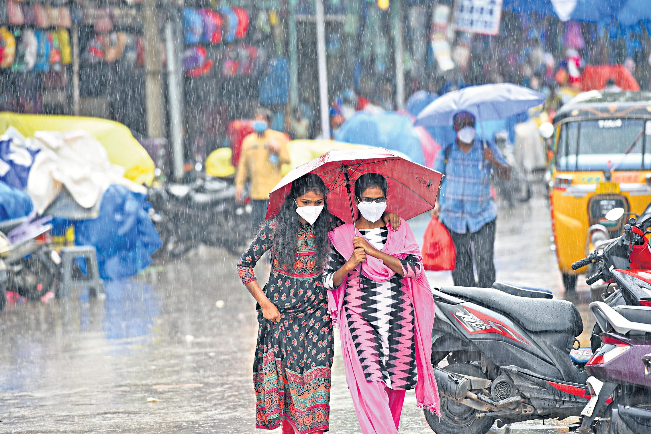 నేడు, రేపు జోరు వానలు