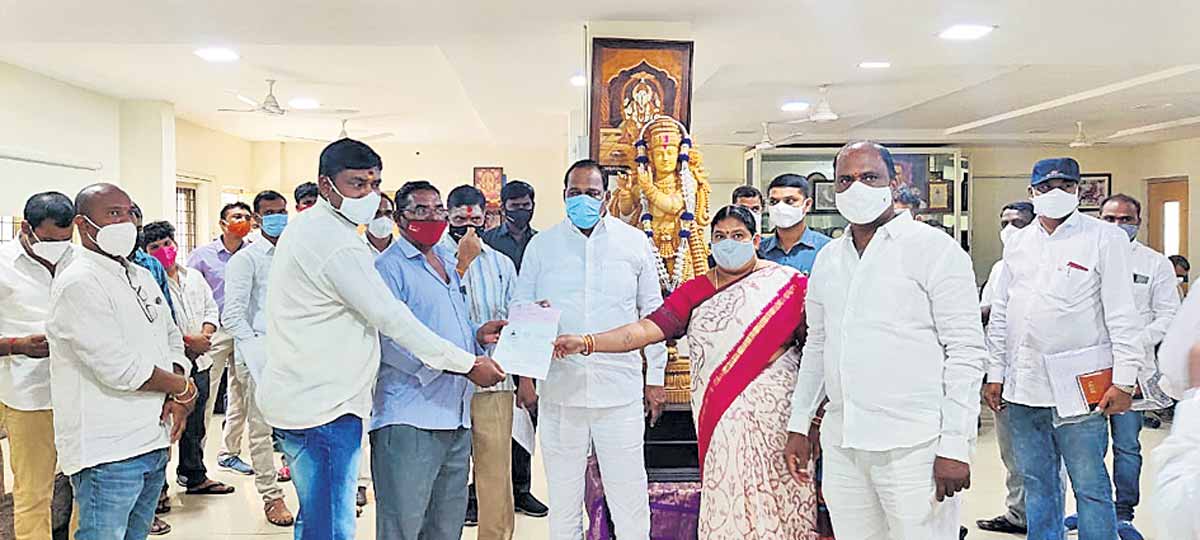 నిరుపేదలకు సంజీవని సీఎం సహాయనిధి