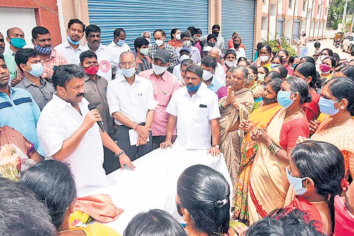 అర్హులందరికీ ‘డబుల్‌’ ఇండ్లు