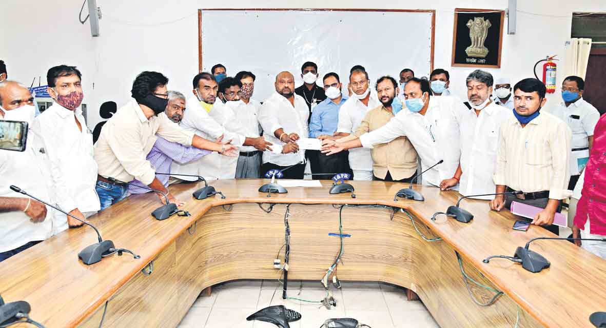 ధాన్యం కొనుగోళ్లలో రికార్డు